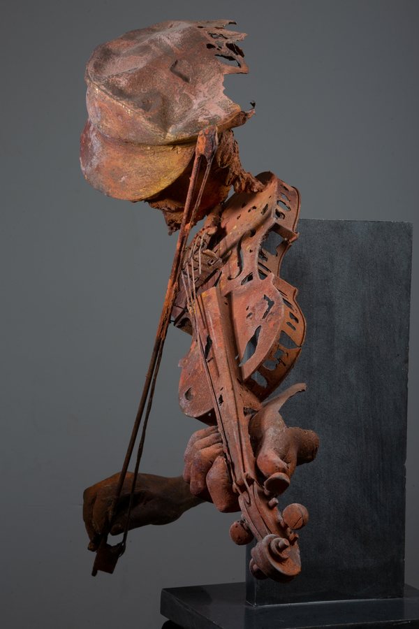 Fiddler of Kiev detail 9